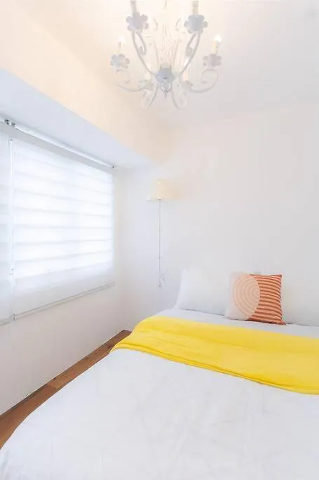 A2J Luxury 3Br Bgc Loft Near Malls And Airport Manila 0*,  Philippines
