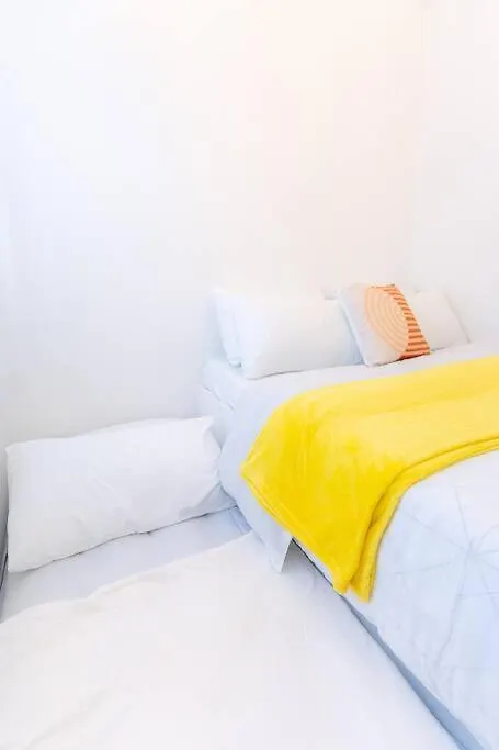 A2J Luxury 3Br Bgc Loft Near Malls And Airport Manila Apartment