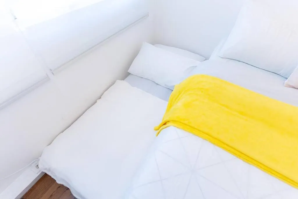 A2J Luxury 3Br Bgc Loft Near Malls And Airport Manila Apartment