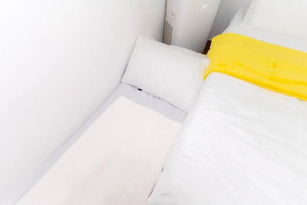 A2J Luxury 3Br Bgc Loft Near Malls And Airport Manila