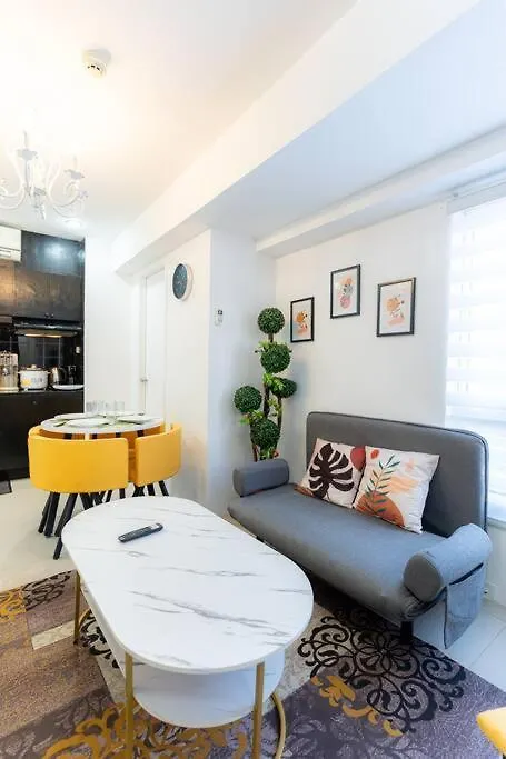 A2J Luxury 3Br Bgc Loft Near Malls And Airport Manila 0*,  Philippines